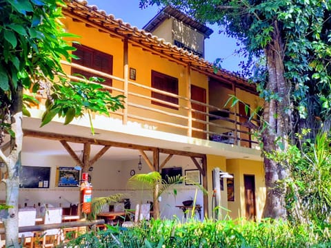 Property building, Patio, Facade/entrance