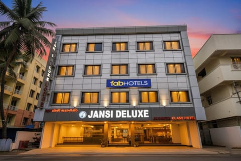 Property building, Facade/entrance