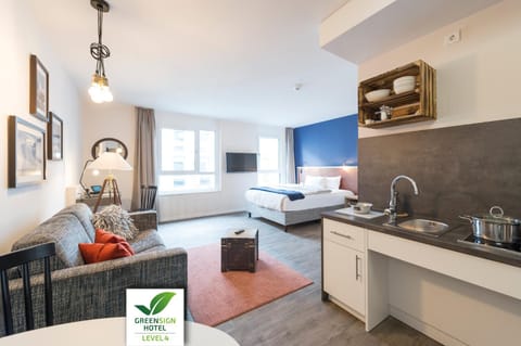 Bed, Kitchen or kitchenette, Photo of the whole room