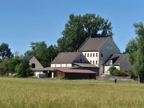 Property building, Natural landscape