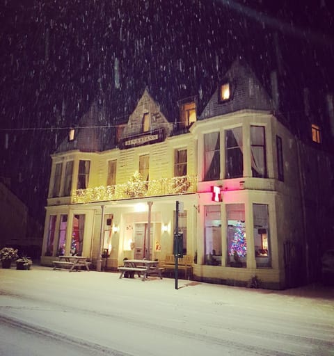 Property building, Winter