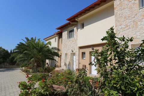 Property building, Garden view