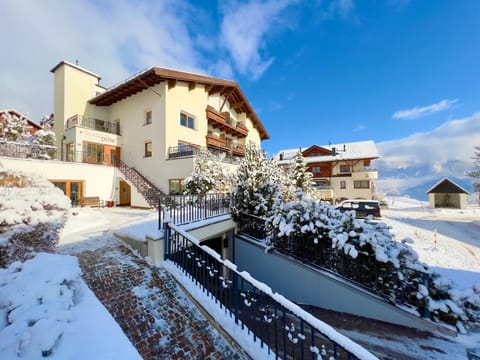 Property building, Winter