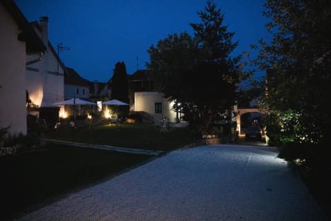 Night, Inner courtyard view