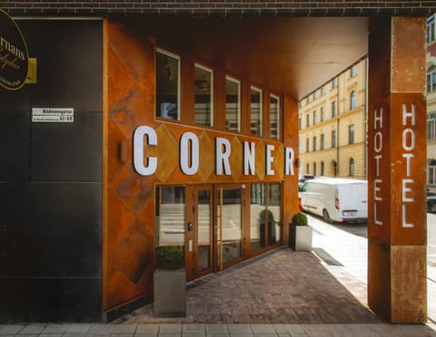 Property building, Facade/entrance