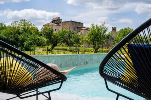 Swimming pool, Entertainment