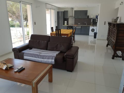 appartement vue mer montagnes et citadelle casa di a murza Calvi Apartment in Calvi