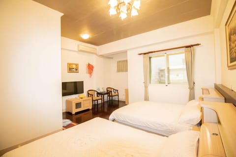 Communal lounge/ TV room, TV and multimedia, Photo of the whole room