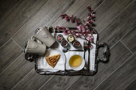 Food and drinks