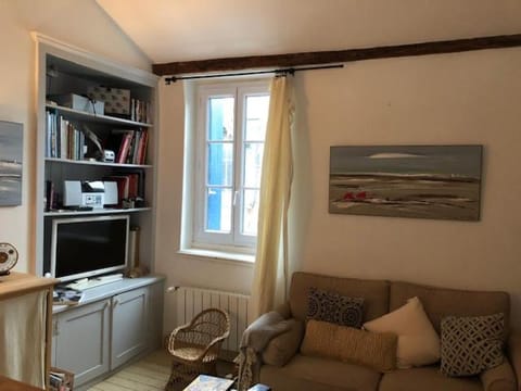 La Maison Bleue, authentique et charmante maison de pêcheur House in Deauville