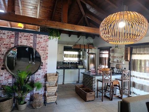 Vintage Lux Homes Apartment in Decentralized Administration of Macedonia and Thrace