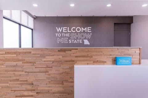 Lobby or reception, Lobby or reception