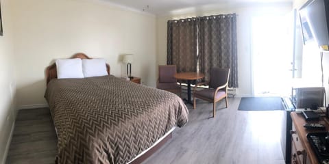 Century Motel Motel in Cornwall