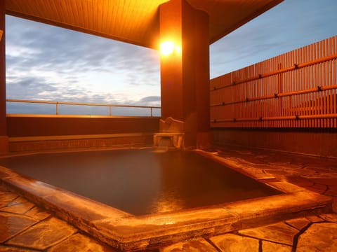Hot Spring Bath, Open Air Bath, Public Bath