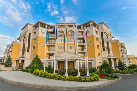 Property building, Nearby landmark, Facade/entrance