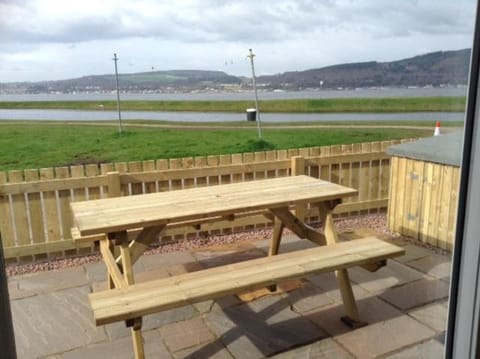 Otter Cottage House in Inverness