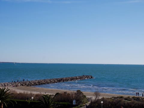 Day, Sea view