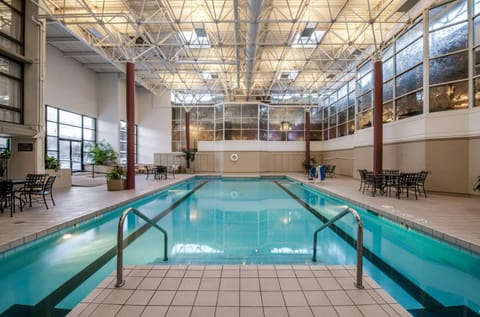 Crowne Plaza Chicago O'Hare Hotel & Conference Center by IHG Hotel in Rosemont