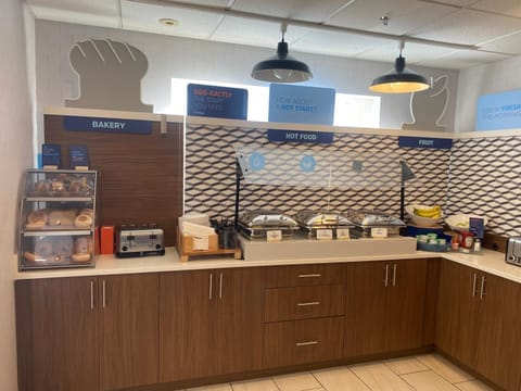 Food and drinks, Food, Breakfast, toaster