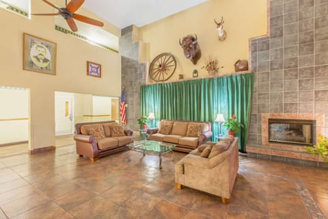 Lobby or reception, On site