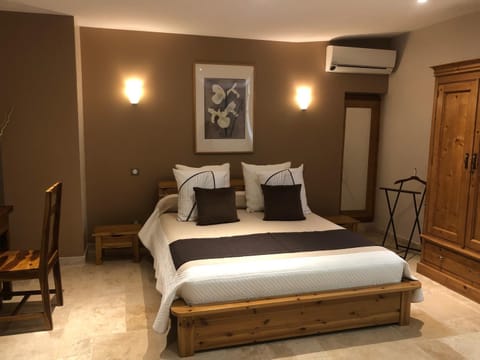 Chambres d'Hôtes La Chrysalide Bed and Breakfast in Carpentras