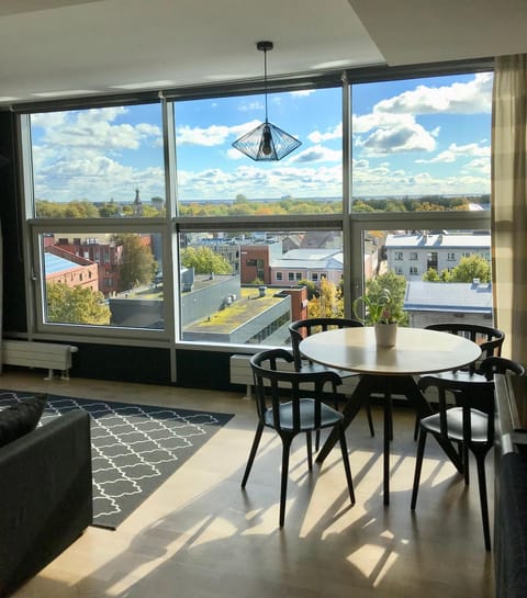Living room, Dining area
