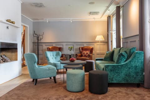 Communal lounge/ TV room, Lounge or bar