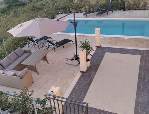Patio, Balcony/Terrace, Swimming pool