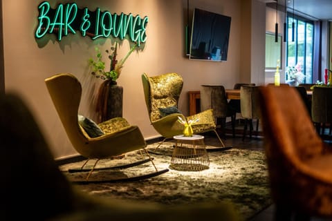 TV and multimedia, Seating area