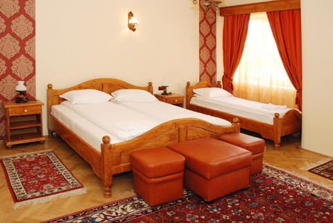 Day, Photo of the whole room