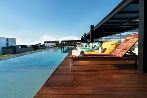 Swimming pool, Swimming pool