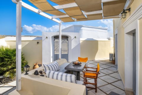 Patio, Day, furniture