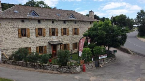 Gite de La Pierre Trouée House in Auvergne-Rhône-Alpes