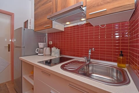 Apartment & Rooms Meri Tučepi Apartment in Tučepi