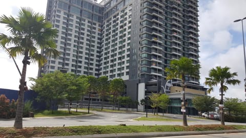 Property building, Street view