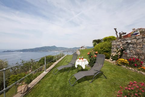Day, Summer, Garden, On site, Sea view