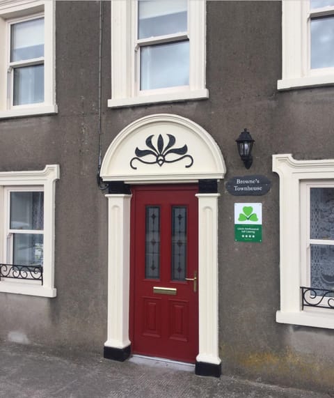5 bedroom Town House House in County Waterford