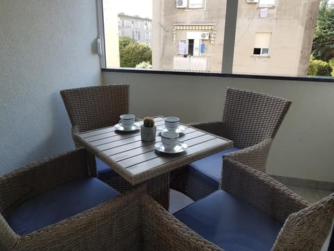 Balcony/Terrace, Balcony/Terrace