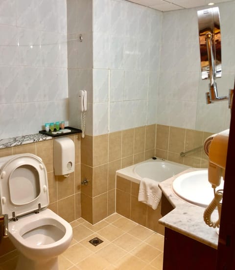 Ajman Beach Hotel Hotel in Ajman