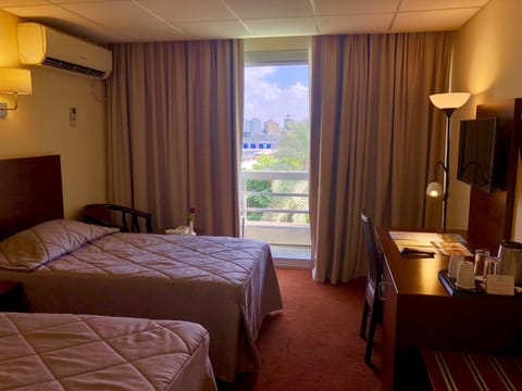 Ajman Beach Hotel Hotel in Ajman