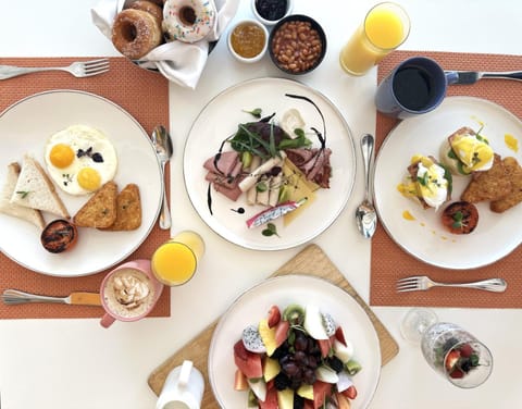 Food and drinks, Breakfast, Continental breakfast