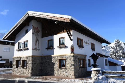 Property building, Winter