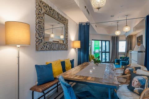 Lobby or reception, Seating area