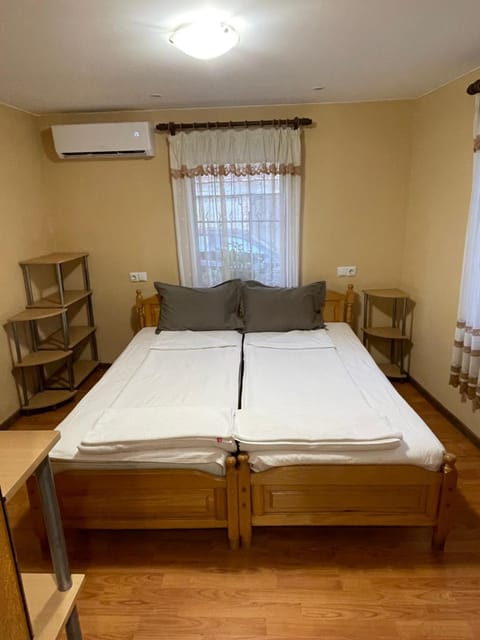 Къщи "И пак дойдох" Apartment in Gabrovo, Bulgaria