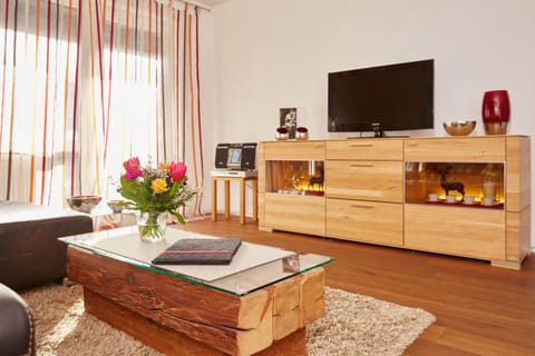 Alpenflair Ferienwohnungen Whg 101+213 Apartment in Oberstdorf