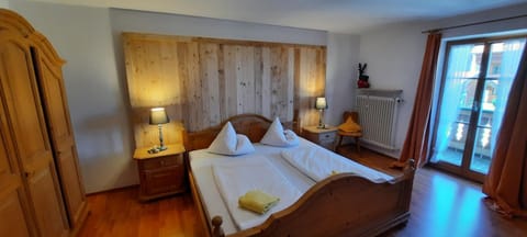 Zum Heisn Apartment in Tyrol