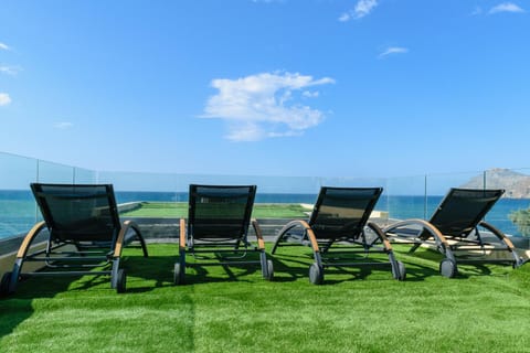 Patio, Day, Summer, Balcony/Terrace, City view, Mountain view, Sea view, Sunrise, Sunset