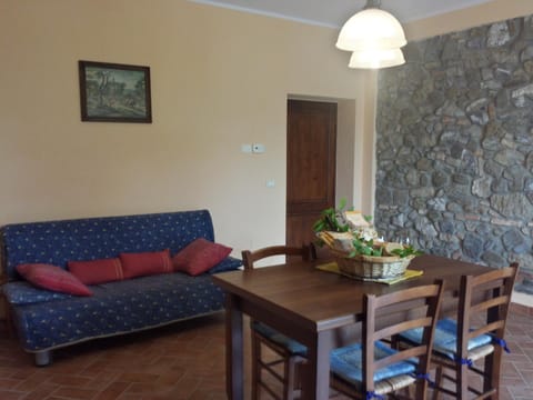 Le Ville Farm Stay in Tuscany