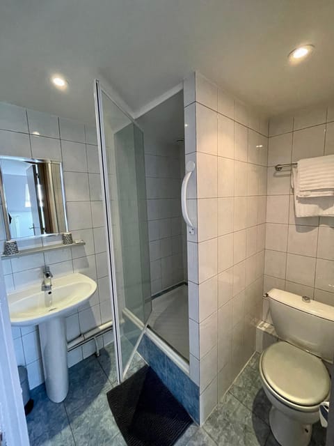 Hotel Restaurant Les Arcades Hotel in Valenciennes