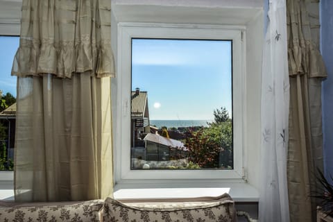 View (from property/room), City view, Lake view, Sea view